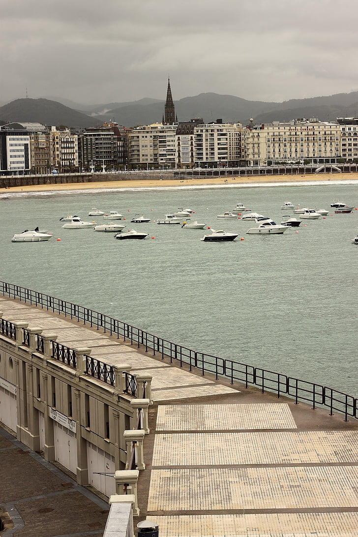 San Sebastián, muelle, paseo marítimo, barcos, Playa, Banco, paseo marítimo de Puerto
