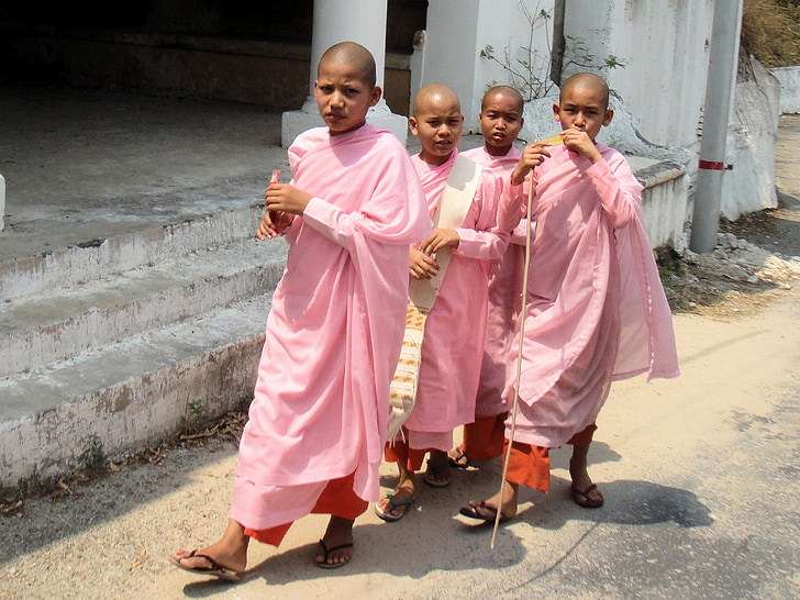 tytöt, luostari, buddhalaisuus, Myanmar, vaaleanpunainen, nunnat, uskonto