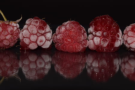 raspberries, frozen, frosted, cool, frisch, close, red