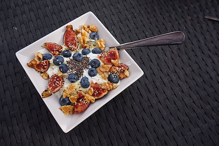 breakfast, muesli, food, cereals, berries, blueberries, cornflakes