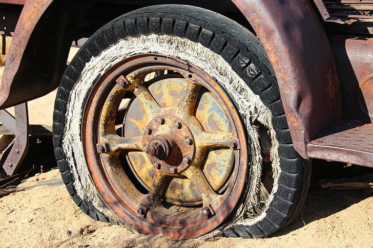 pneu, roue, Vintage, antique, vieux, cassé, rouillé
