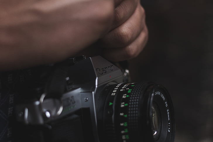 aparat de fotografiat, Canon, Close-up, DSLR, mâinile, lentilă