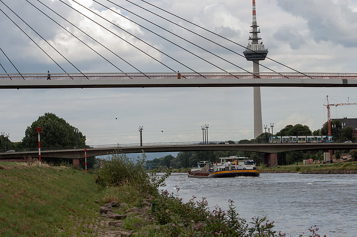 Mannheim, Neckar, híd, hajó, TV-torony