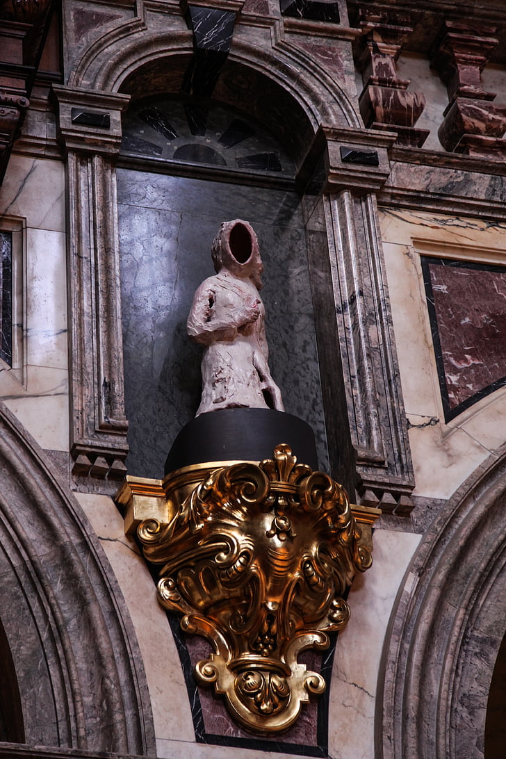faceless sculpture, old, beautiful, berlin dom, church, gold, detail