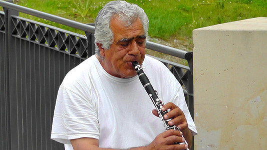 oboe, oboe player, musician, music, sound, melody, composition