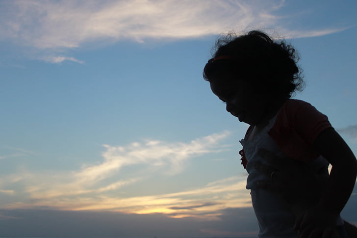 gyermek, sziluettjét, naplemente, Salvador, chiaroscuro