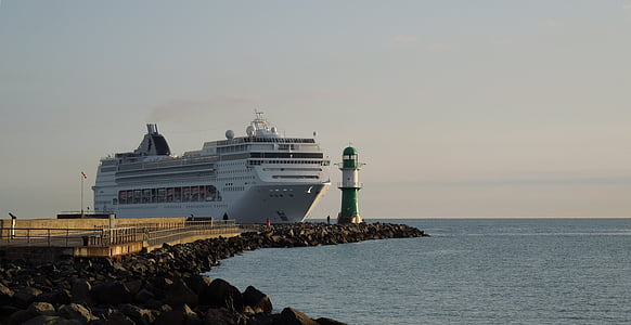 kryssningsfartyg, Warnemünde, mullvad, Lighthouse, ship reser, fartyg, passagerarfartyg