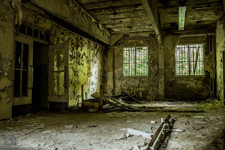 dilapidated, ruin, barracks, building, abandoned, dirty, ruined