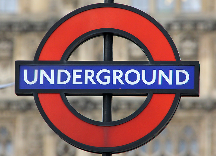 Underground, metro, Londres, sortida