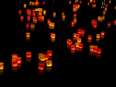 luci, candele, candele galleggianti, Festival delle luci, luci Serenata, Ulm, rosso