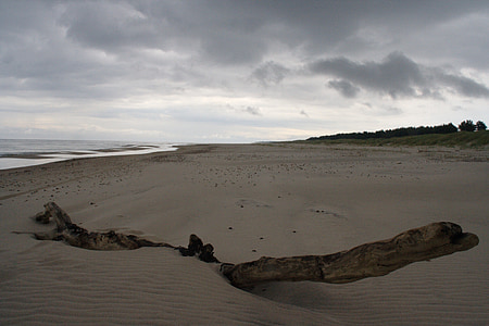 Beach, piesok, ponurej, trist, neplodná, pobrežie Baltského mora, Poľsko