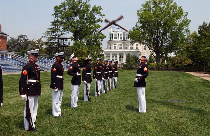 Washington dc, marine corps, marini, drill team, se clatina puşcă, formarea, performante
