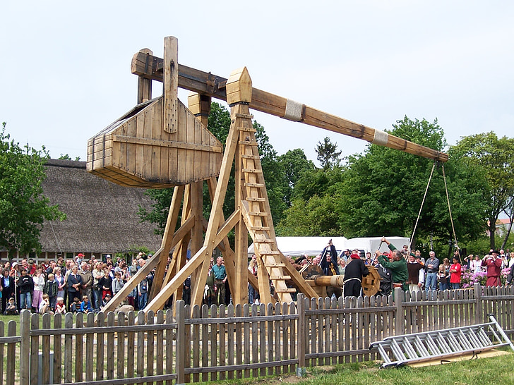 blide, catapult, middle ages, people