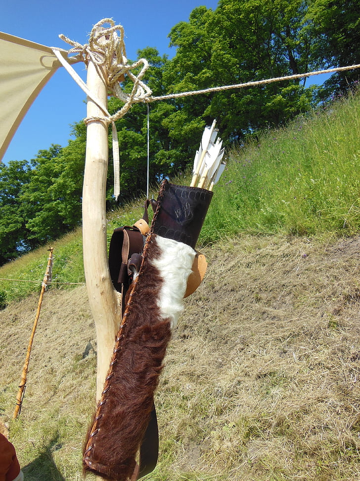 medieval, arrow quiver, leather, handmade, furry leather, smooth leather, handicrafts