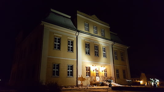 the palace, łomnica, architecture, monument, building, monuments, night