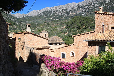 Μαγιόρκα, χωριό, Νότια, θέα στο χωριό, αρχιτεκτονική, Μεσογειακή, βουνά