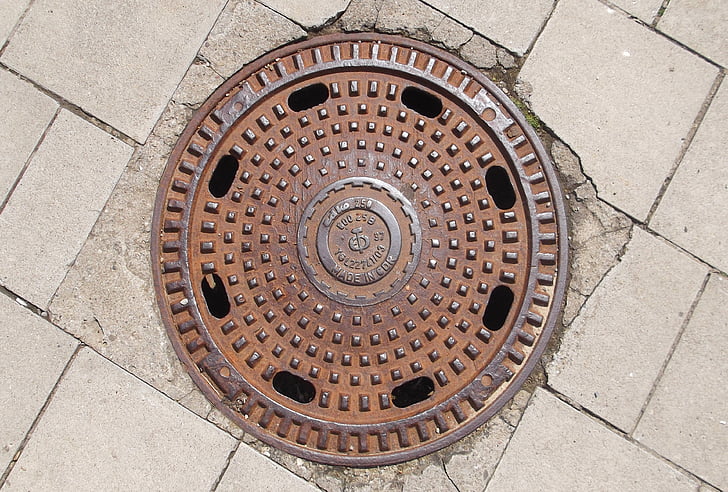 gulli, metal, manhole cover, gullideckel, lid, metal plate, road