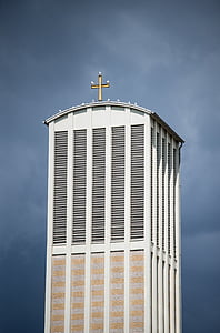 Kościół, Wieża, Frankfurt nad Menem, gołębie, Krzyż, budynek, niebo