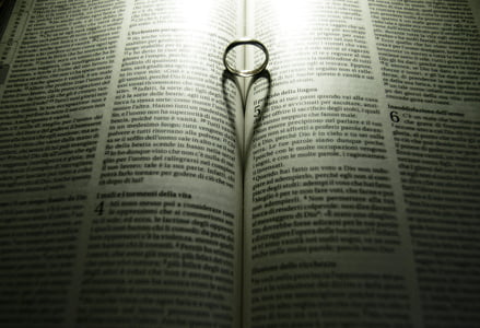 Raamattu, uskonto, Rakkaus, usko, rengas, pari, Rakastunut