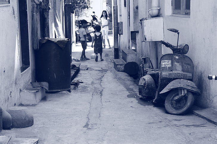 scooter, vieux, ruelle, noir et blanc, rue, scène urbaine