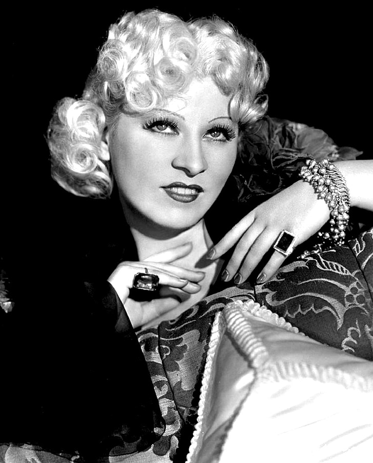 mae west, actress, singer, playwright, screenwriter, vaudeville, double entendres