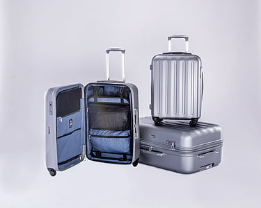 luggage cases, case, luguagges, metallic luguagges, old-fashioned, studio shot, no people