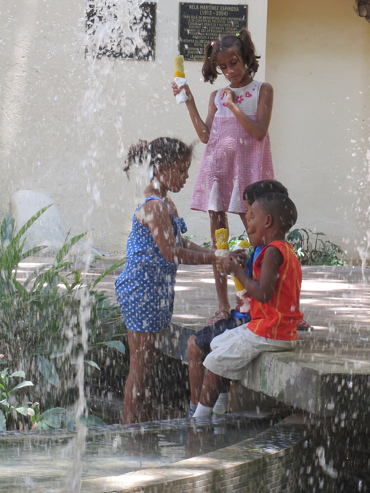 children, fountain, eating, summer, playing, happiness, water