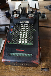 calculating machine, nostalgic, old, nostalgia, museum, old-fashioned, typewriter
