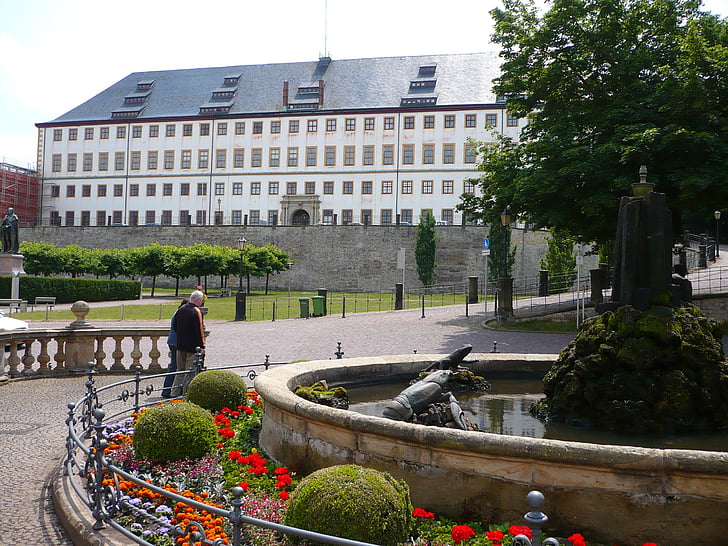 Gotha, Friedenstein castle, wasserkunst gotha előtt