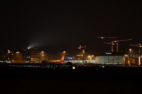 空港, 夜, シュトゥットガルト