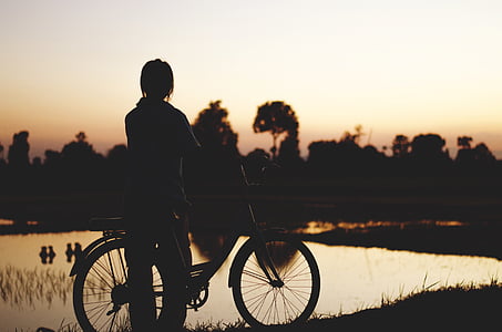 silhouette, photo, person, riding, bicycle, facing, body
