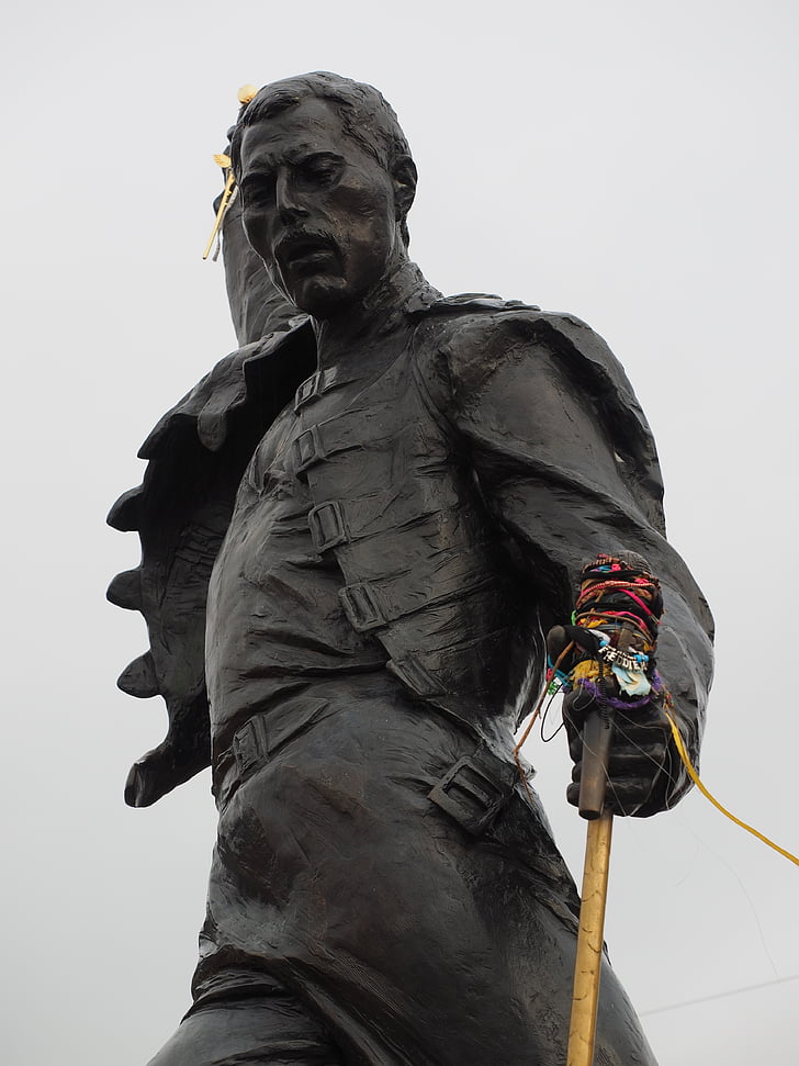 Freddie mercury memorial, socha, Památník, Freddie mercury, zpěvák, královna, Pomník