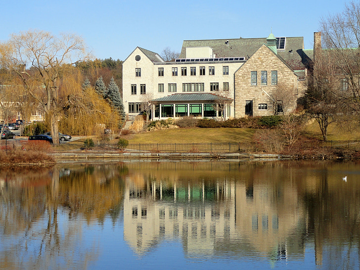 Winchester, Massachusetts, biblioteket, bygge, naturskjønne, arkitektur, trær