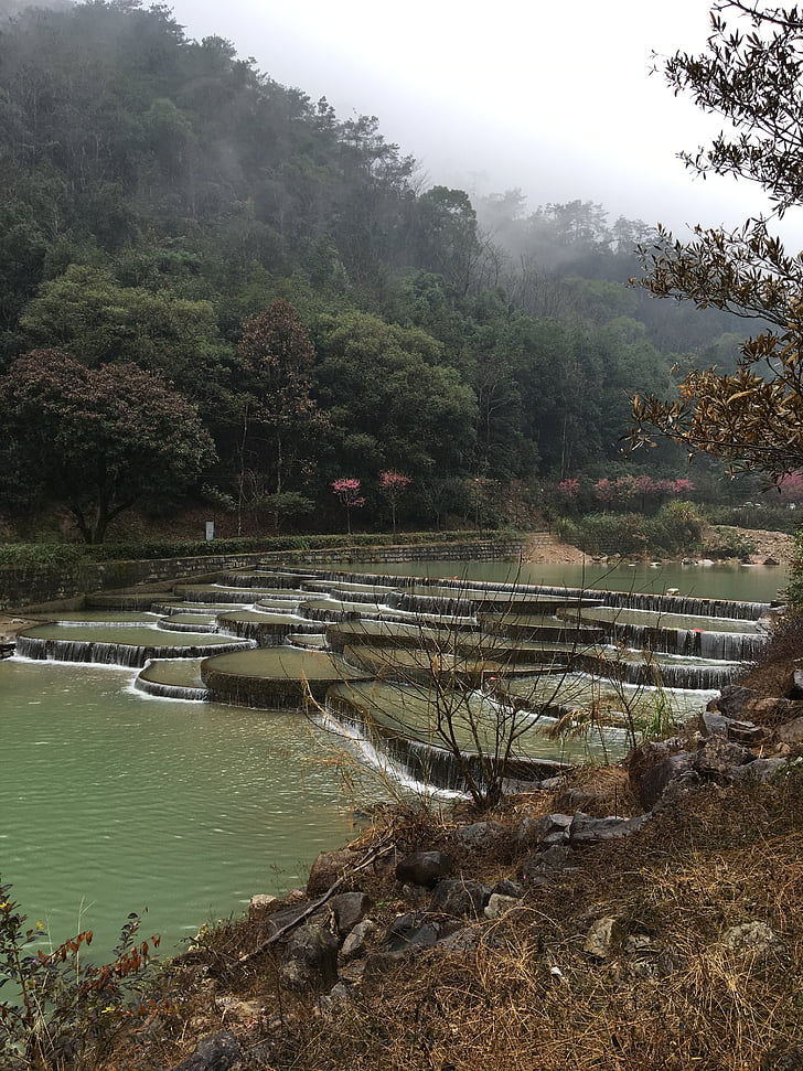 Fuzhou, Forest park, ulewny deszcz