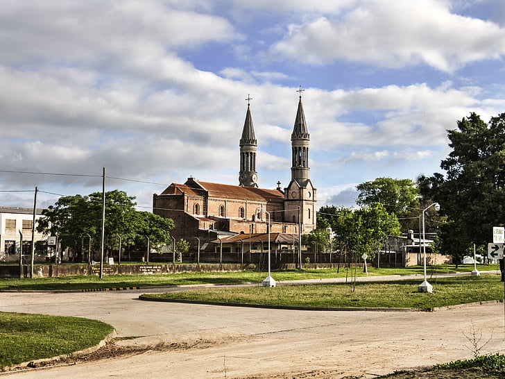 kirkko, seurakunta, uskonto, maisemat, Lucas gonzález