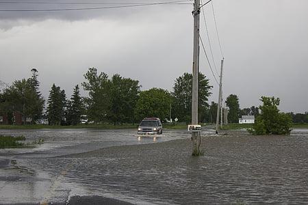 eau, contre les inondations, inondées, environnement, sous l’eau, camion, Route inondée