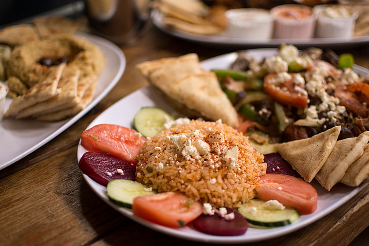 αυθεντική Ελληνική, ελληνικό φαγητό, Χούμους, Ελληνικού ρύζι, μεζές