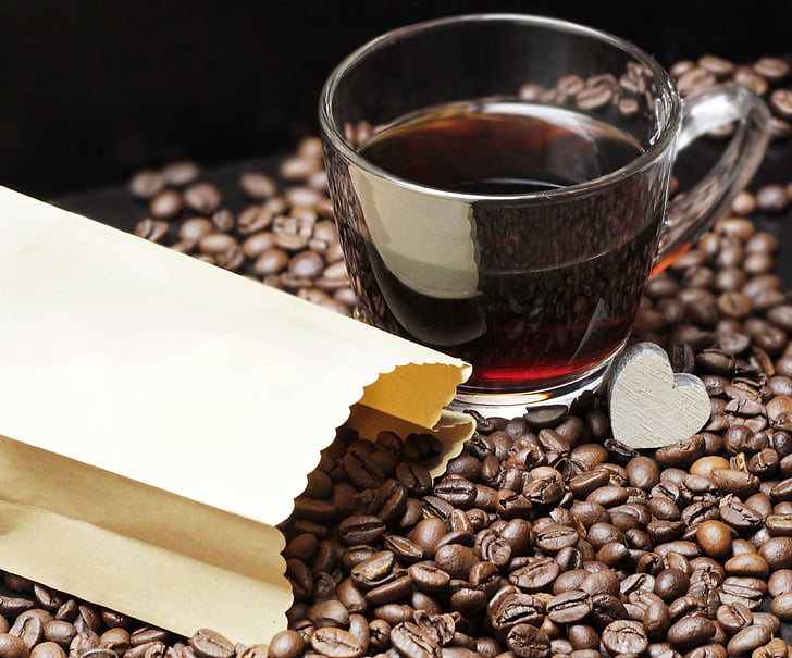 kávové zrná, šálka kávy, pohár, káva, potešenie, fazuľa, Kofeín
