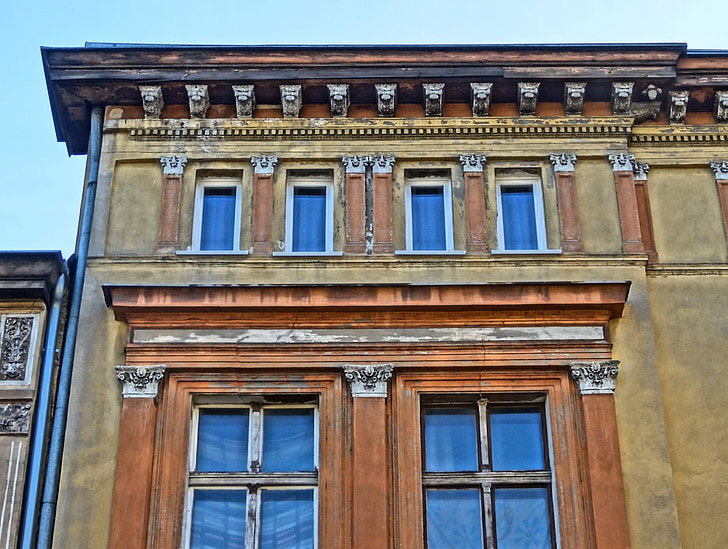 Sienkiewicza, Bydgoszcz, Windows, architettura, rilievo, costruzione, facciata