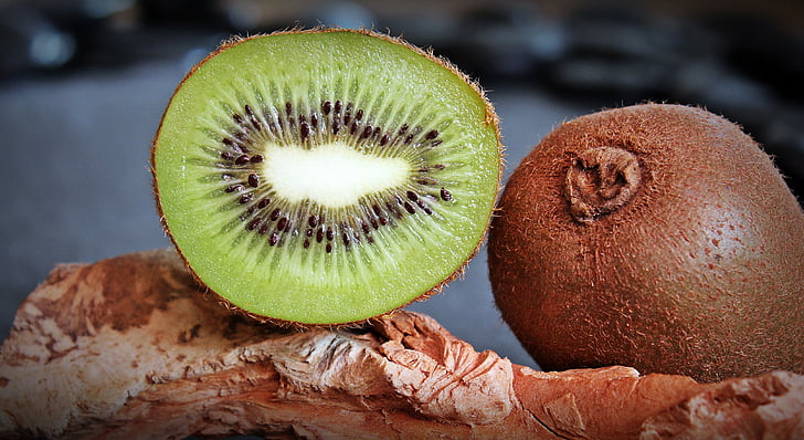 Kiwi, ovocie, zdravé, vitamíny, jedlo, jesť, sladký