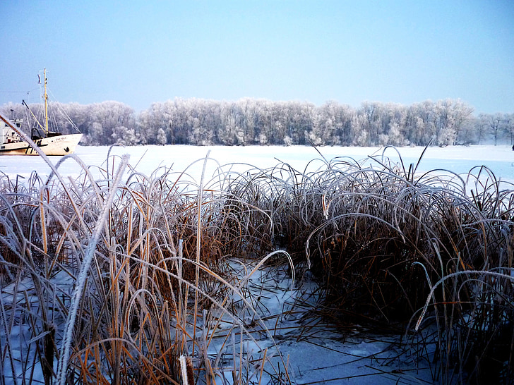fiume, in inverno, l'isolotto, blu, cielo, luminoso, Volga