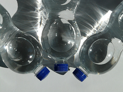 flaskor, plastflaska, flaska, mineralvatten, vatten, transparent, locket