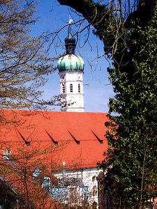St. Jakob, Kirche, Gebäude, Dach-Kirchturm, Overgrowed log, rotes Dach, Stadt