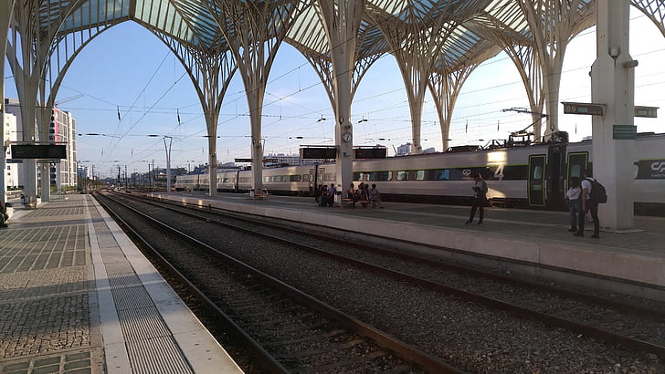 vlakem, alfa kyvné, Portugalsko