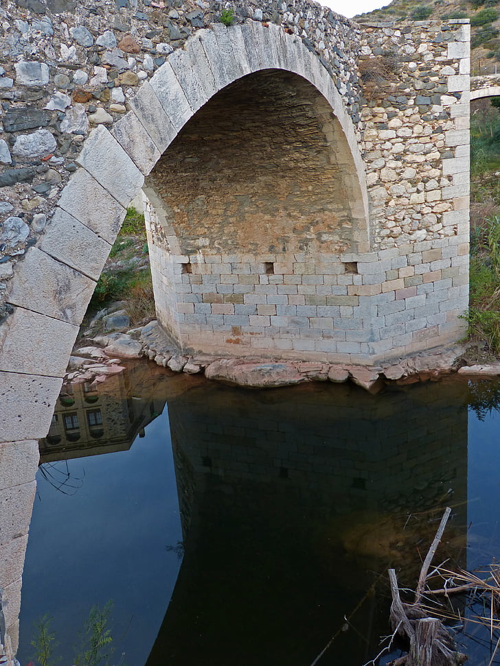 pont romain, pont de Pierre, arc, rivière, réflexion, romane, Priorat