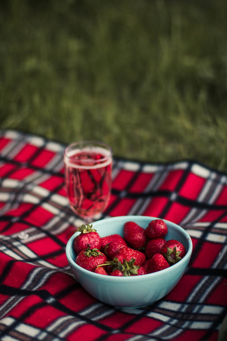 strawberry, blue, ceramic, bowl, wine, glass, red