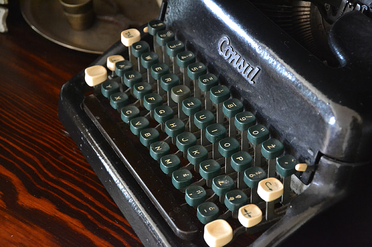 maşină de scris, masina, Monumentul