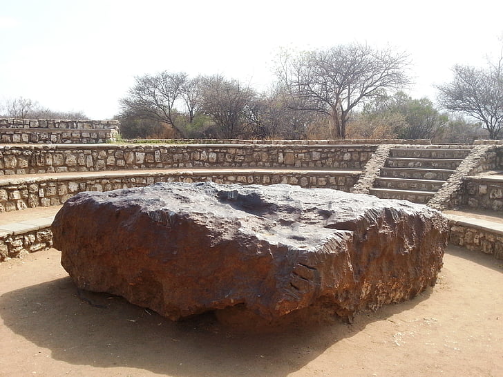 meteorite, grootfontein, namibia, geography, archaeology