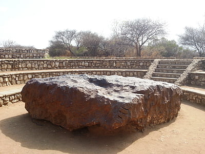 Cráter de meteorito, Grootfontein, Namibia, Geografía, Arqueología