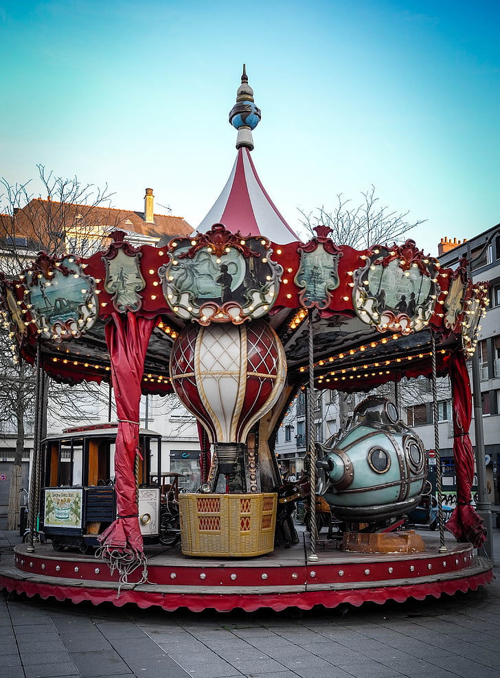 karusellen, Frankrike, år market